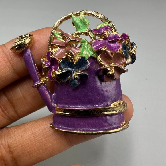 3/$30 Floral Watering Can Brooch Purple Enamel Gold Tone Flower Basket Pin - Picture 4 of 9